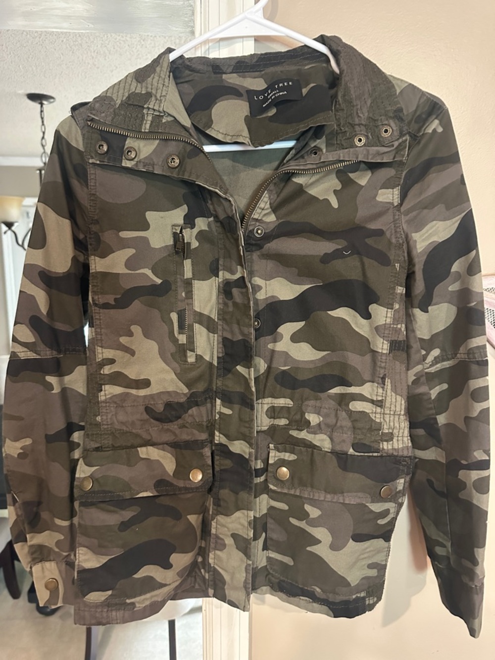 Love Tree Women's Olive Camo Utility Jacket